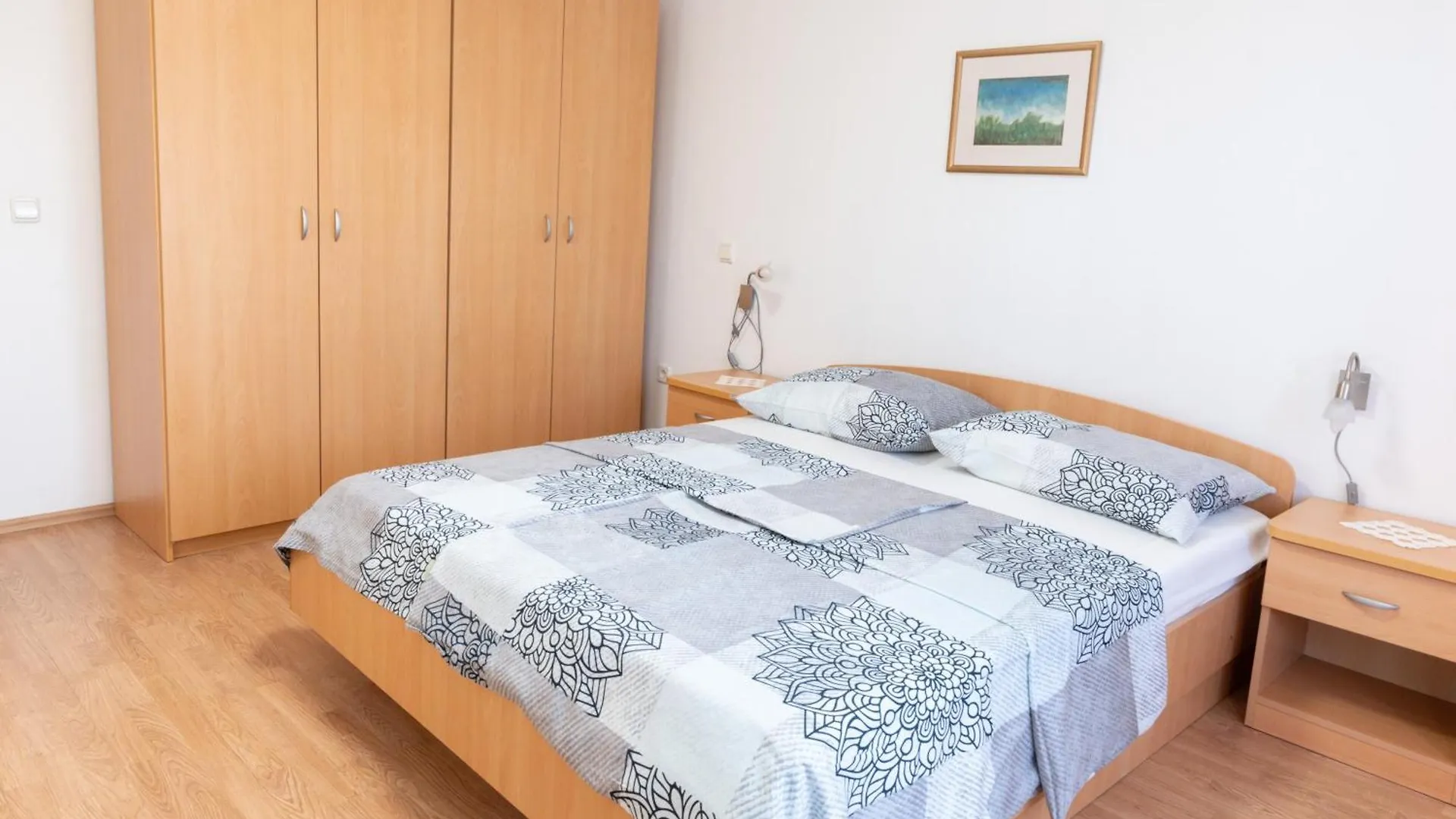 Sunny Apartment Valbandon 法扎纳 克罗地亚