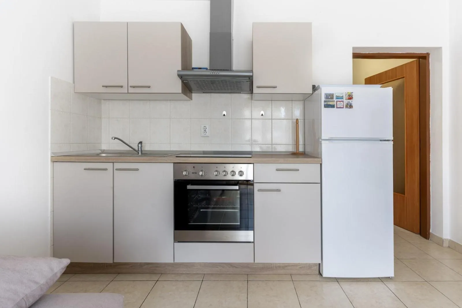 Sunny Apartment Valbandon 法扎纳